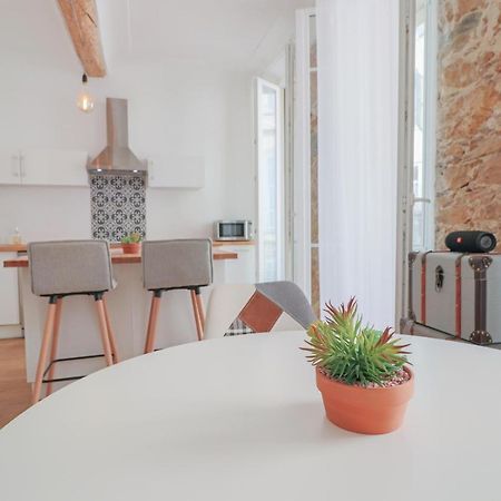 Stylish Apartment In The Old Town, With Ac. Antibes Exterior photo