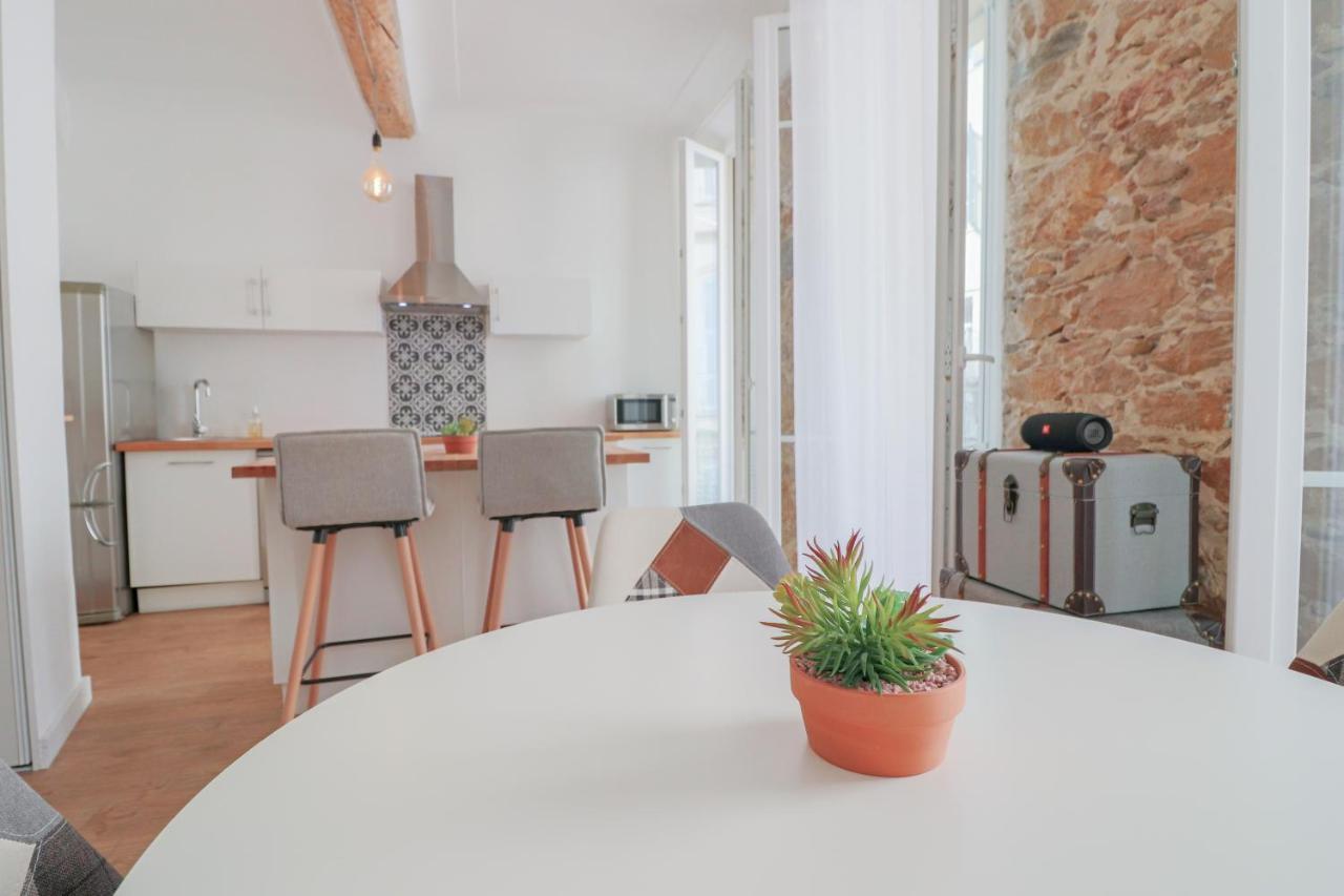 Stylish Apartment In The Old Town, With Ac. Antibes Exterior photo